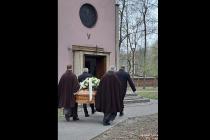 <p>Opis nowego zdjęcia</p>